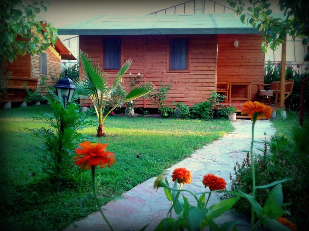 Sera Pansiyon Çıralı Pokoj fotografie